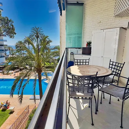 Skol 322 - Completely Renovated Beach Front Apartment Marbella Exterior foto