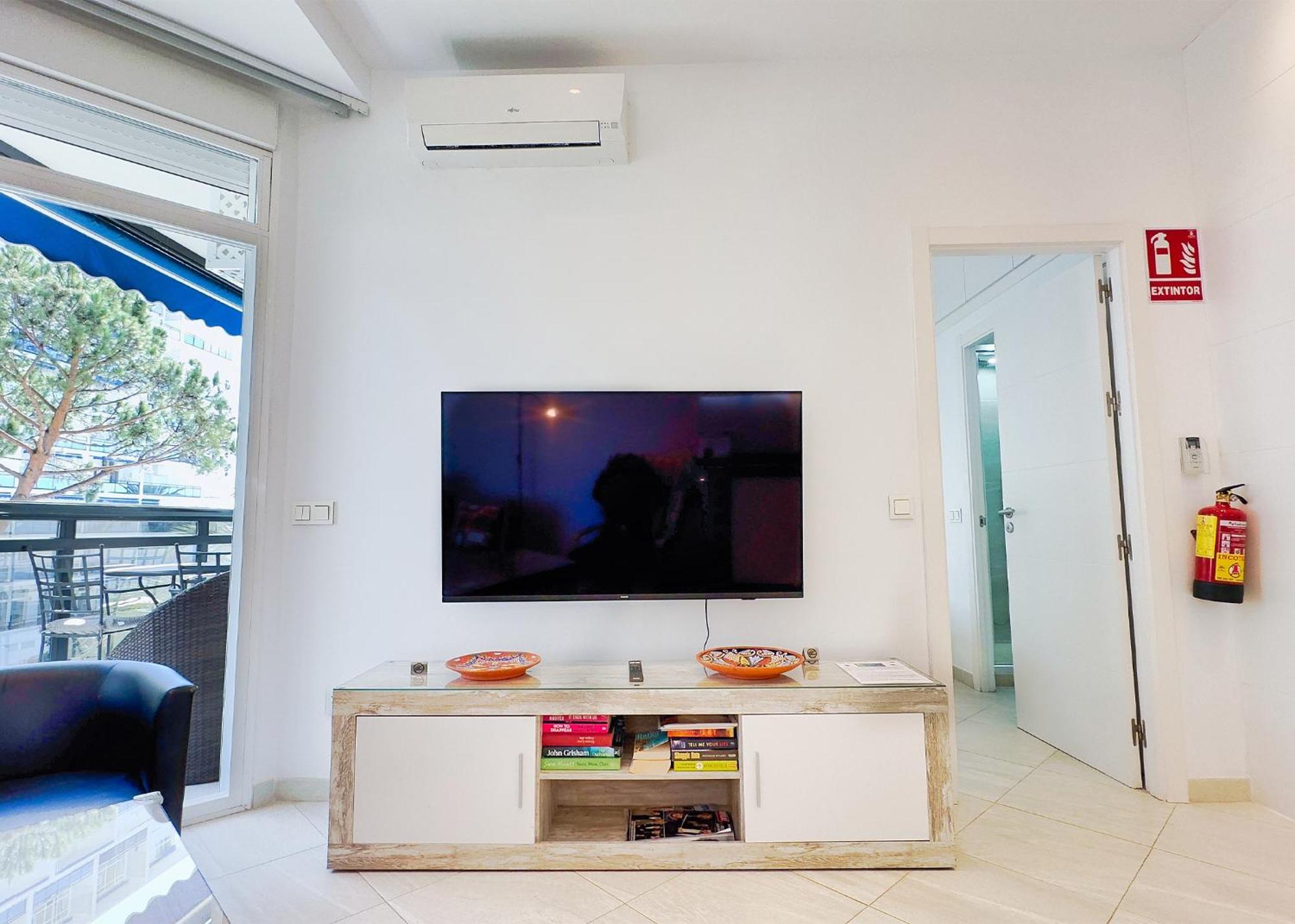 Apartamento Skol 322 - Completely Renovated Front *